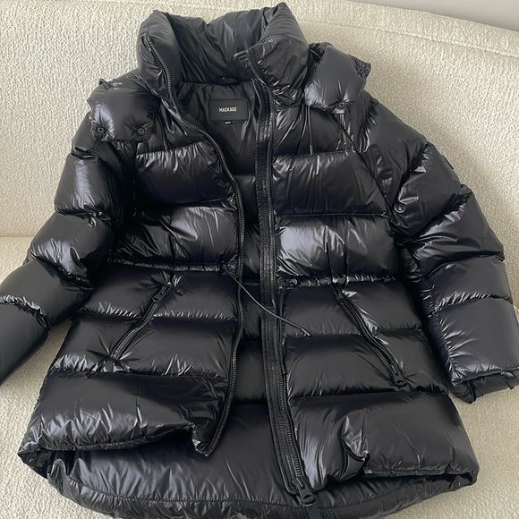 Mackage woman’s shiny black puffer coat xs - Picture 4 of 10